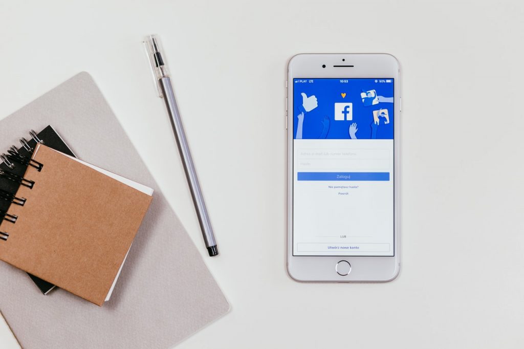 how to delete group on Facebook?